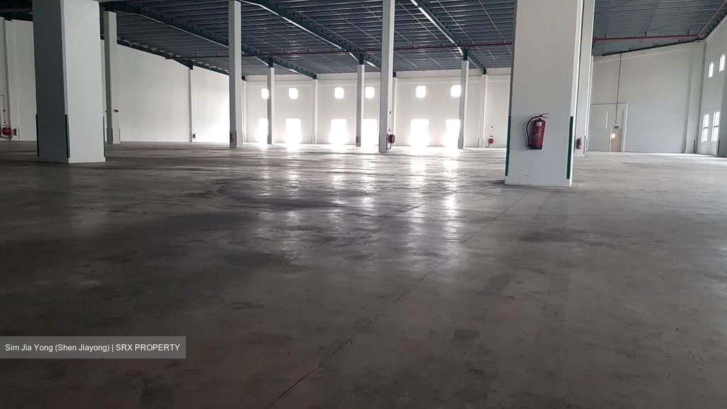 Changi North Street 1 (D17), Warehouse #584781151